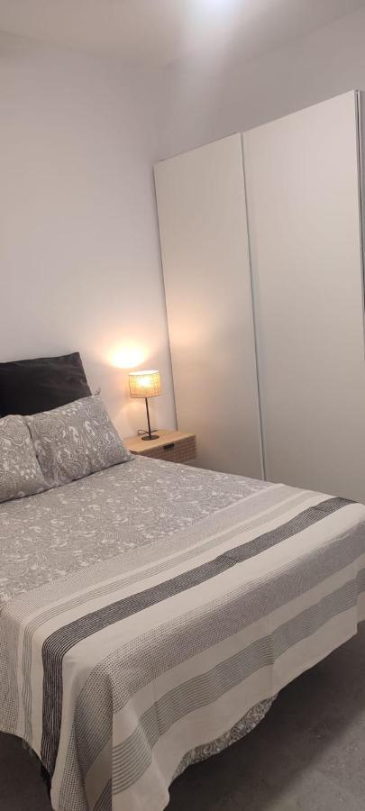 Estupendo Apartamento En Triana Sevilla Eksteriør billede